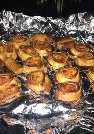 Una foto de Rollitos de hoja con queso