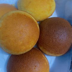 A picture of My Fluffy cakes.