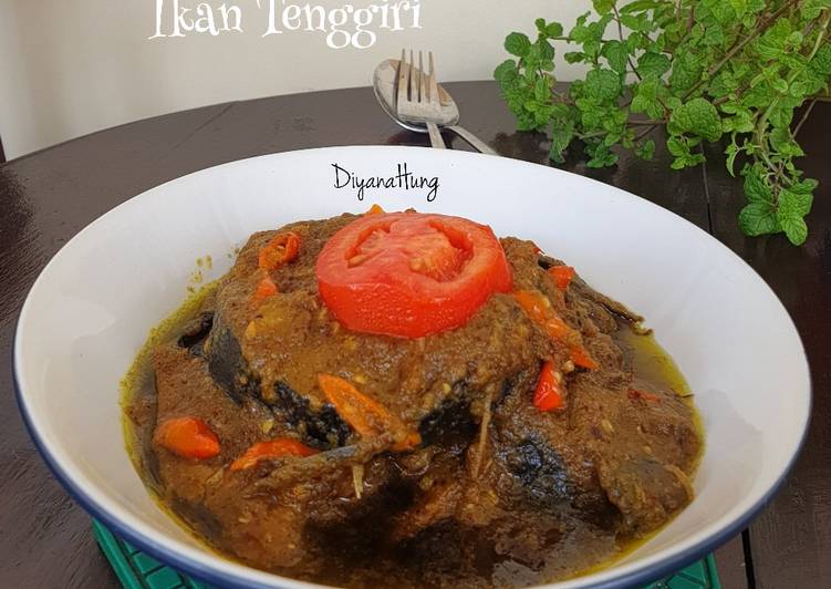 Asam Pedas Cabe Ijo Ikan Tenggiri