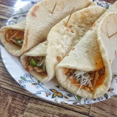 A picture of Grilled Chicken Shawarma.
