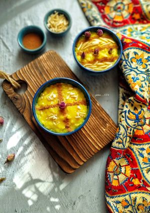 عکسی از دستور حلوا آرد برنج شیرازی🍮