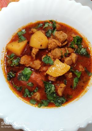 A picture of Soya Potato Curry.