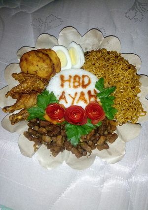 Foto resep Nasi ultah sederhana