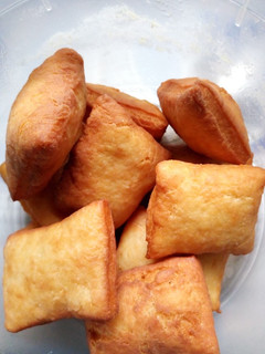A picture of Beignets/Mandazis.
