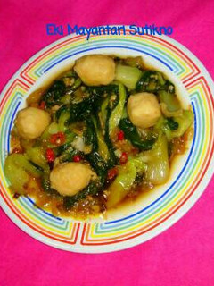 Foto resep Tumis Pakcoy Bakso Minyak Wijen (Tanpa MSG)