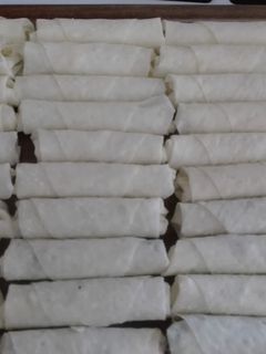 صورة لوصفة رقاقات بالجبنة و اللحمة