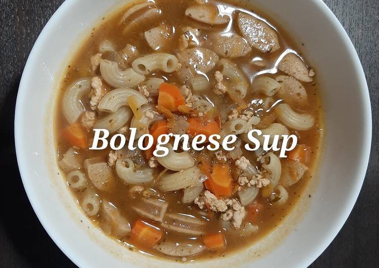 Sup Bolognese