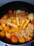 Rabokki (Topokki Mie)
