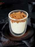 Tiramisù al Sifone con Crumble di Speculoos