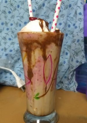 A picture of Strawberry coffee.