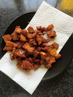 Una foto de Torreznos caseros