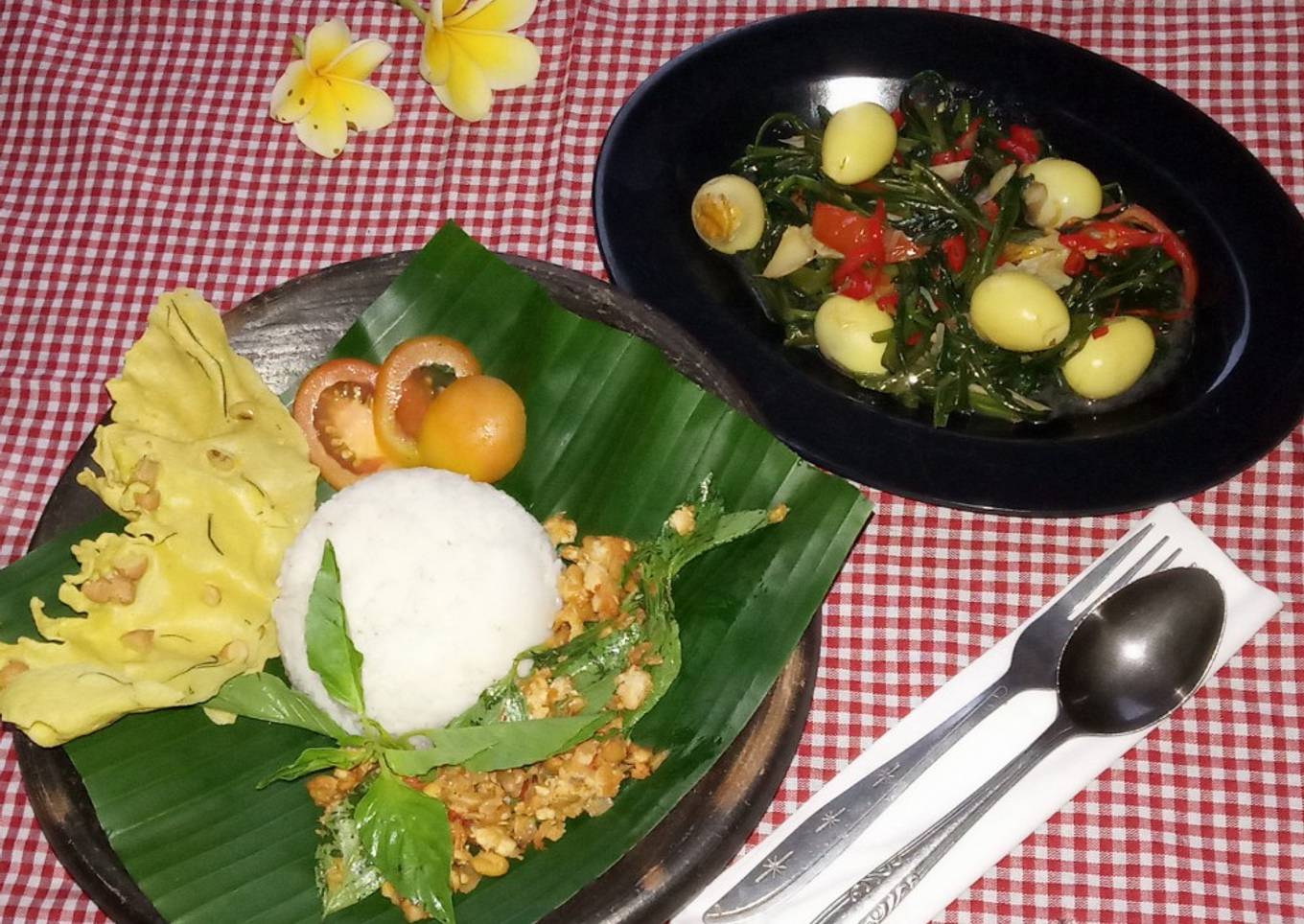 130. Nasi gurih / nasi uduk