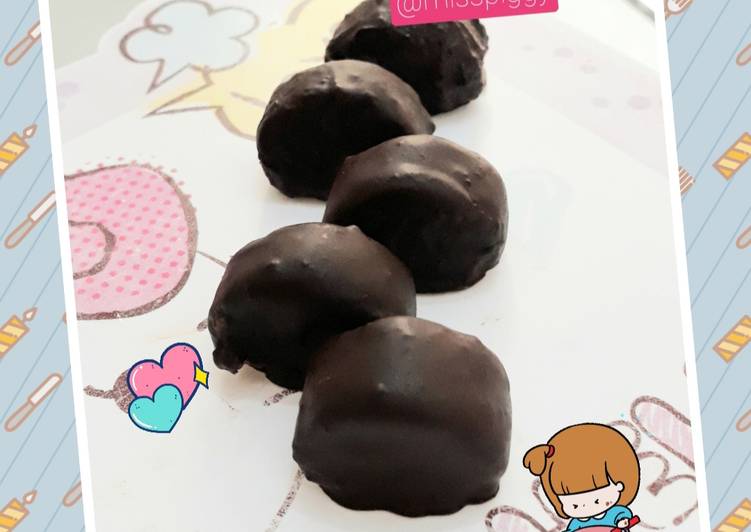 Cara termudah untuk Musim Semi Makan di DimeRhum Ball Takaran Sendok