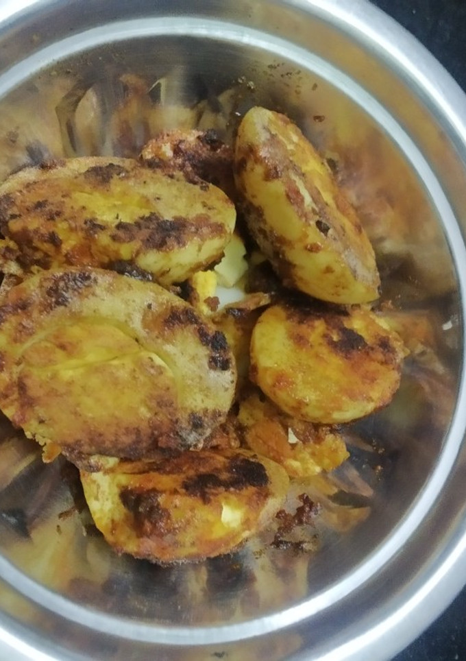 மசாலா முட்டை செய்முறை முக்கிய புகைப்படம்