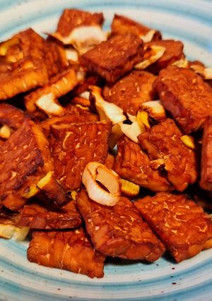 A picture of Baked Shoyu Tempeh (Vegan).