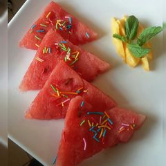 A picture of Fresh Water melon.
