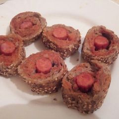 A picture of Sausage Rolls.