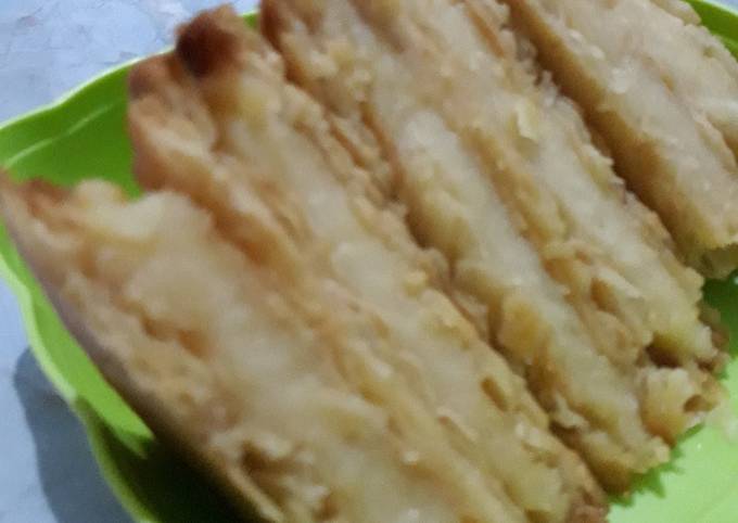 Kue gabin crackers