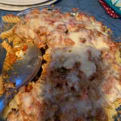 Foto principal de Pasta con carne y queso al horno