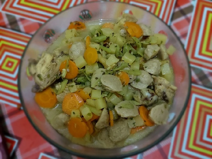 Langkah Gampang Membuat Resep Sayur Sop Tulang Ayam yang Bikin Ngiler Anti Ribet, Lezat Sekali