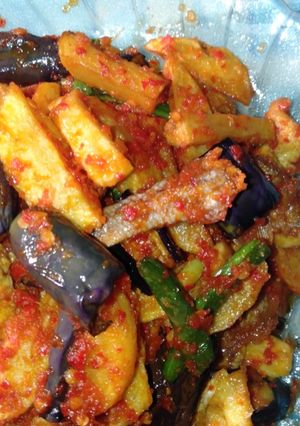 Foto resep Terong (Kentang Buncis Ikan Asin) Balado ala Anak Kos