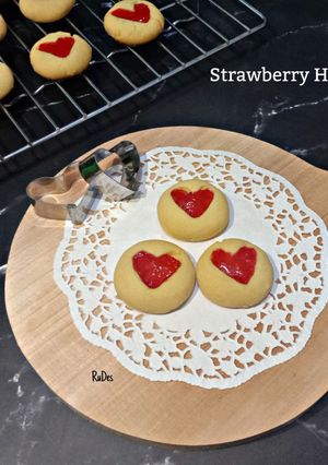 Foto resep Strawberry Heart Cookies