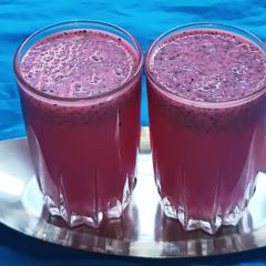A picture of Sabja rose milkshake.