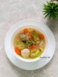 Foto resep Sop Wortel Oyong Bakso