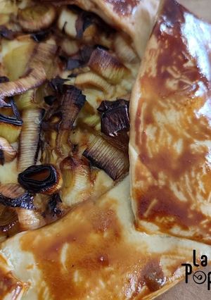 Une photo de Tarte Rustique aux Poireaux Raclette