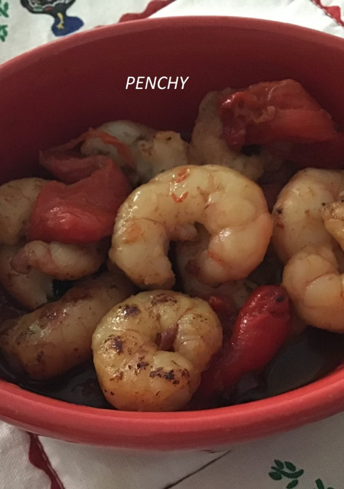 Una foto de Gambas y pimientos asados al ajillo