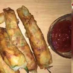 Stuffed chili samosas A picture of Stuffed chili samosas.