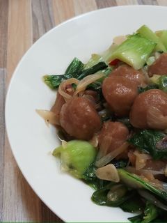 Foto resep Tumis Pokcoy Baso