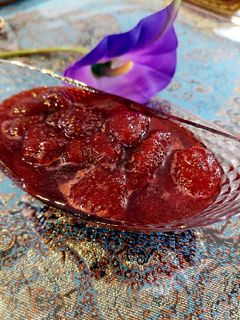 عکسی از دستور مربا توت فرنگی 🍓
