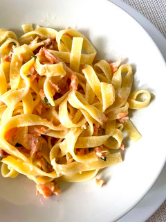 Une photo de Tagliatelles au saumon fumé