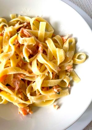 Une photo de Tagliatelles au saumon fumé