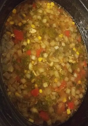 A picture of Crockpot Mexican Tortilla Soup.