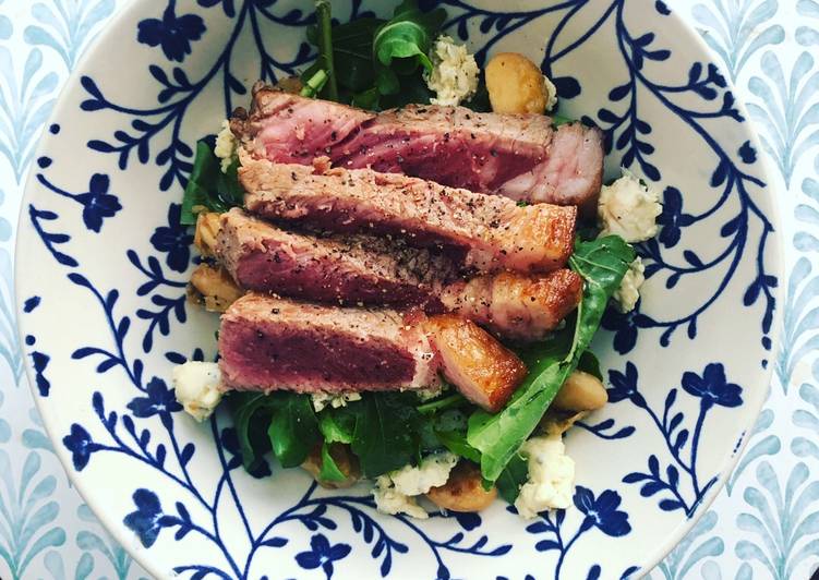 Beef, Blue Cheese, and Butterbean Salad