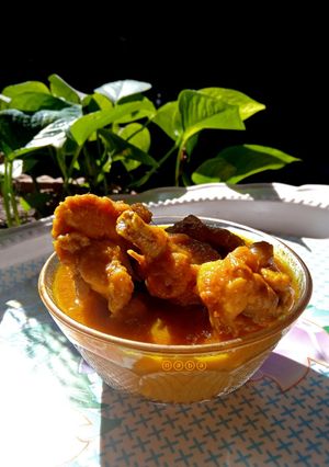 চিকেনকারি(chicken curry recipe in bengali) রেসিপির প্রধান ছবি