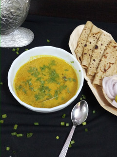 A picture of Green peas kurma.