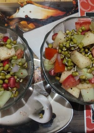 A picture of Sprouts salad.