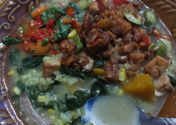 Cara Gampang Membuat Bubur Manado, Lezat Sekali