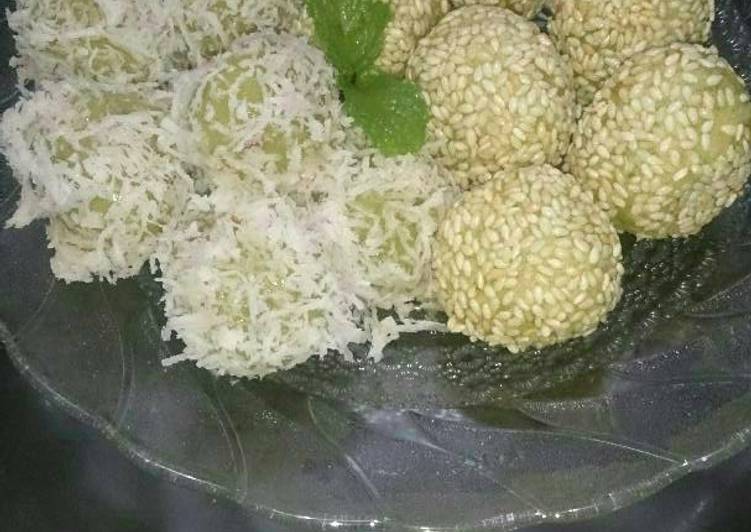 Klepon vs onde onde