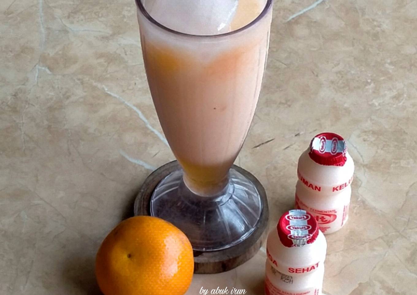 Orange Yakult