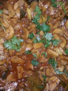 காளான் சுக்கா (Kaalan sukka recipe in tamil) செய்முறை முக்கிய புகைப்படம்