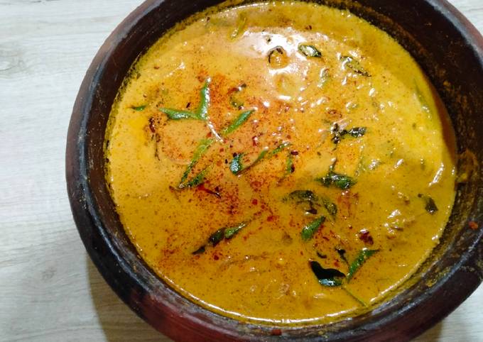 Kerala style fish curry