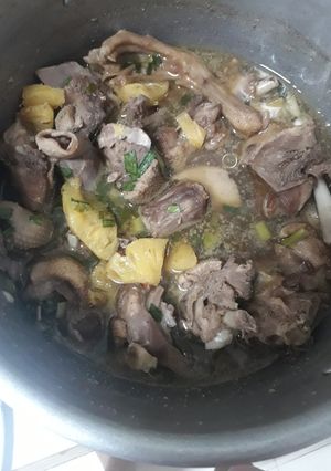 Hình của món Thịt vịt kho khóm,canh cải nồi.