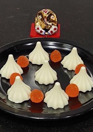 A picture of Jelly Filled Modak.