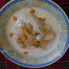A picture of Mash daal Dahi barrey with home made masala.
