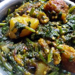 A picture of Spinach and mix veg stir fry.
