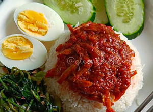 Gambar Nasi Lemak Legend